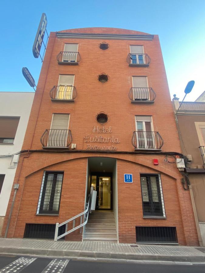 Hotel Lusitania, Centro Ciudad, Parking Privado Mérida Eksteriør bilde
