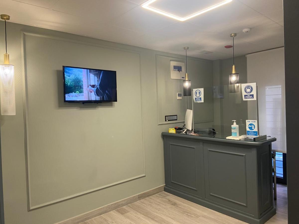 Hotel Lusitania, Centro Ciudad, Parking Privado Mérida Eksteriør bilde