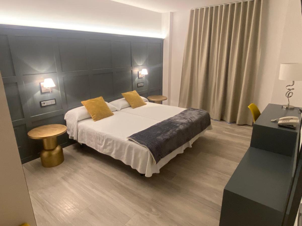 Hotel Lusitania, Centro Ciudad, Parking Privado Mérida Eksteriør bilde