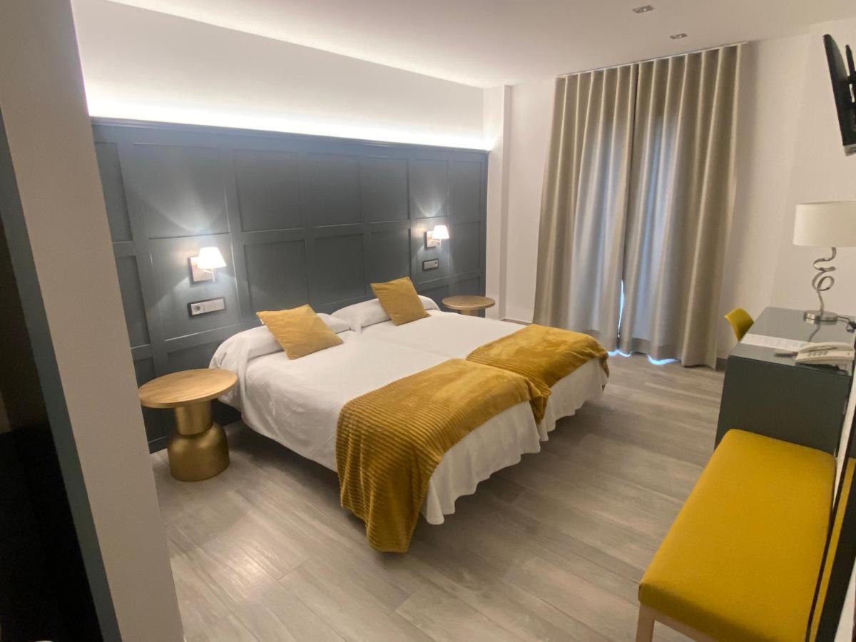 Hotel Lusitania, Centro Ciudad, Parking Privado Mérida Eksteriør bilde