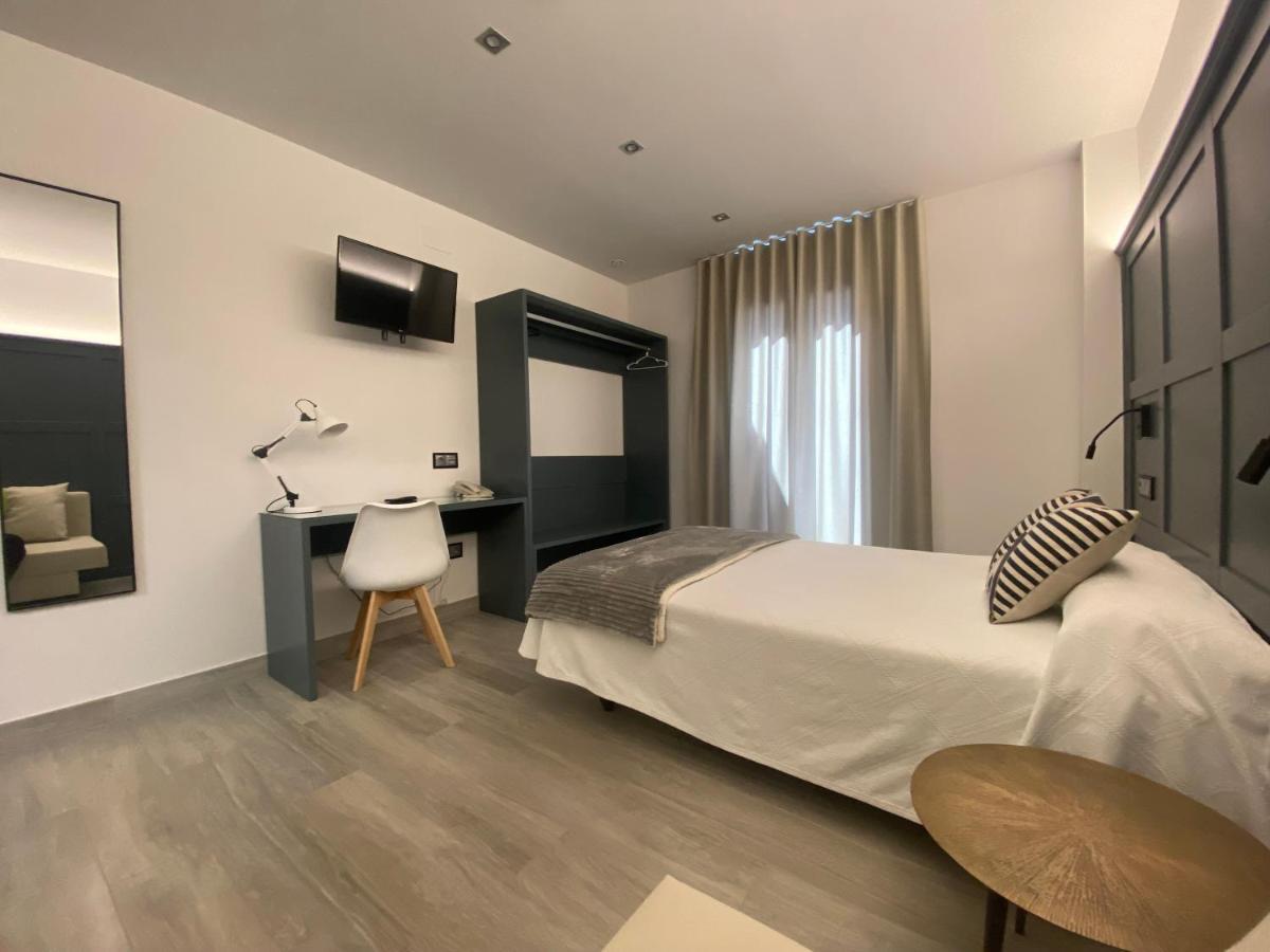 Hotel Lusitania, Centro Ciudad, Parking Privado Mérida Eksteriør bilde