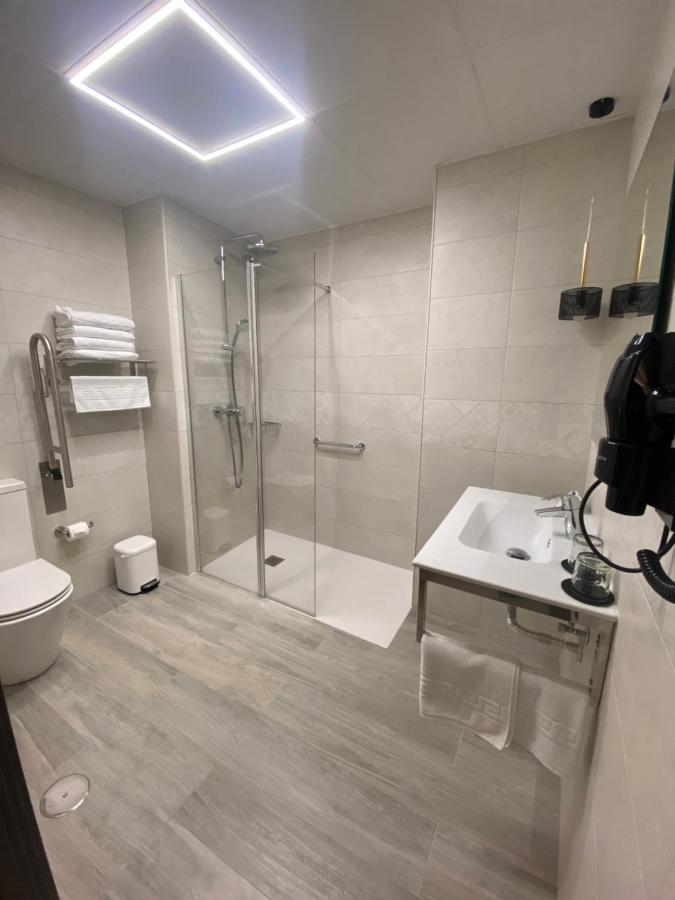 Hotel Lusitania, Centro Ciudad, Parking Privado Mérida Eksteriør bilde