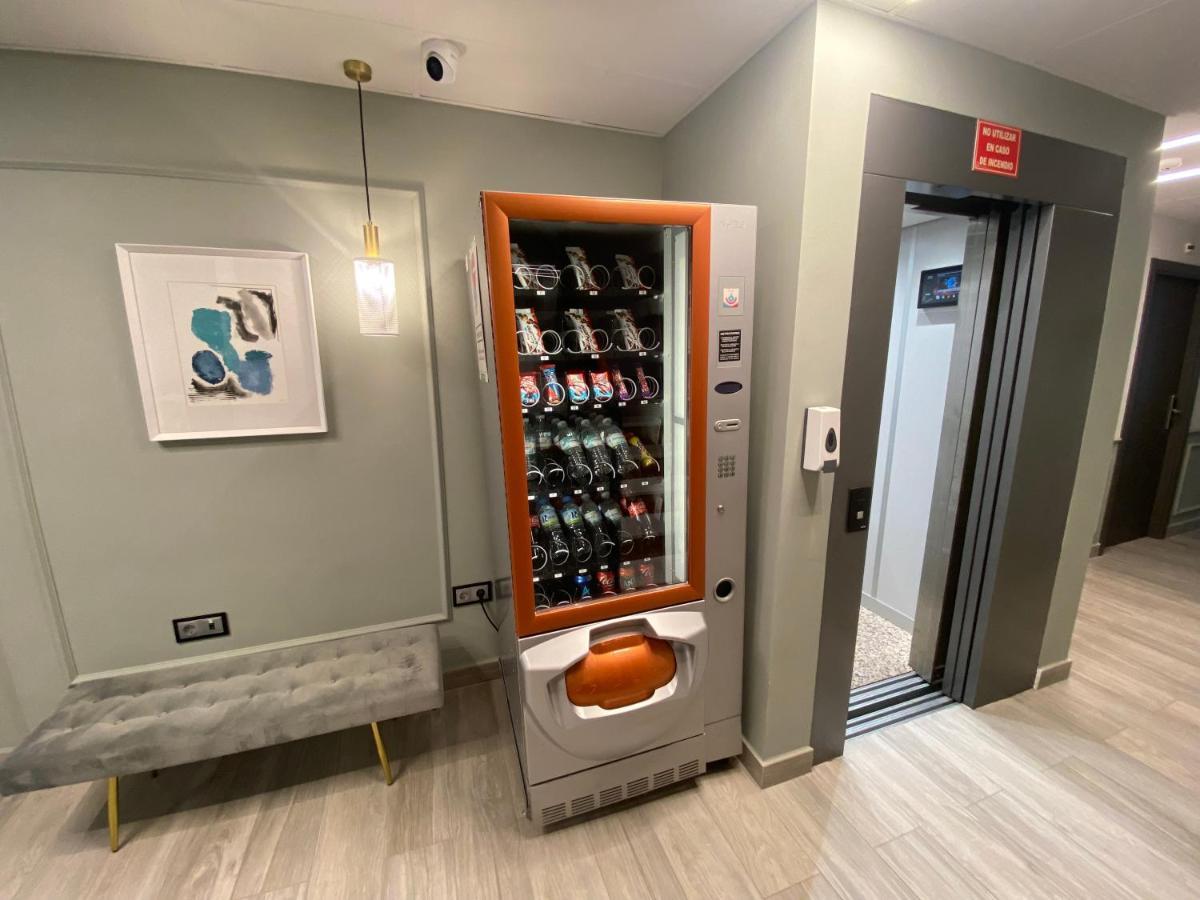 Hotel Lusitania, Centro Ciudad, Parking Privado Mérida Eksteriør bilde