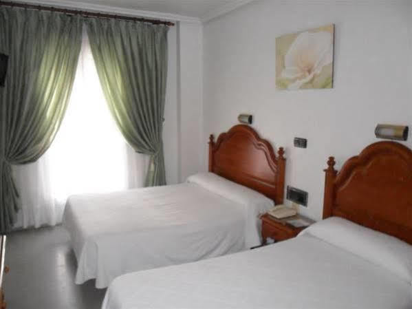 Hotel Lusitania, Centro Ciudad, Parking Privado Mérida Eksteriør bilde